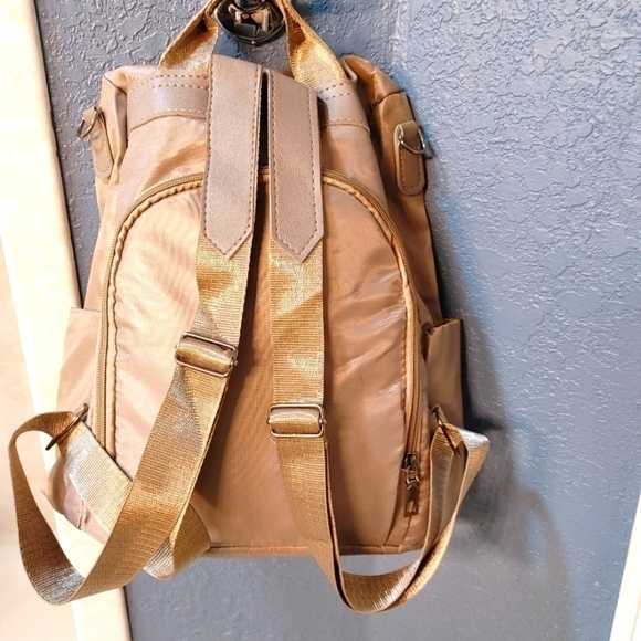 New Shimmery Backpack Removeable Strap Large Inner Pocket Sparkle Bling - Picture 4 of 16